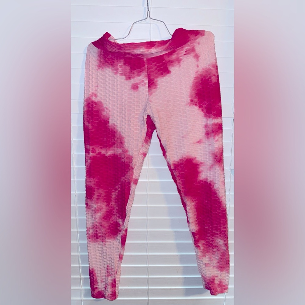 XL Tik Tok leggings, new without tags